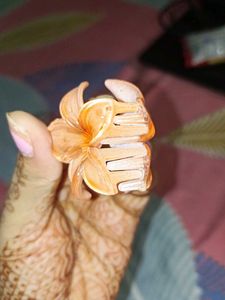 Beautiful Flower Hair Clip