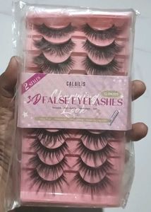 Calailis is a popular beauty brand  3D Eyelashes