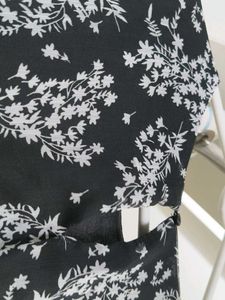 Chic Black Floral Dress