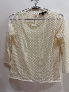 CHEMISTRY Cream  Lace Three-Quarter Sleeve Top