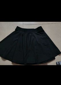 floral Top and matching black skirt combo