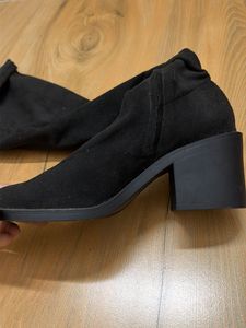 Black Suede Over-the-Knee Boots