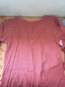 Short chikankari Kurta