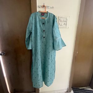 Elegant Teal Kurta Set with Embellishments