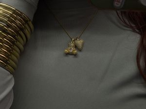 ANTI-TARNISH Gold Tone Teddy or heart Charm