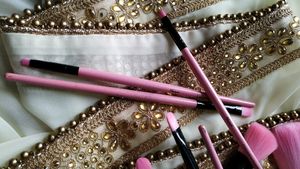 floozy 24 professional makeup brushes