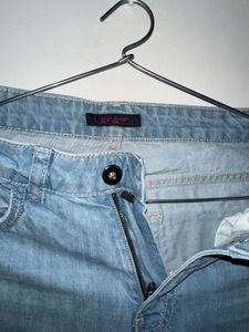 Ginger by lifestyle Distressed Denim Jeans
