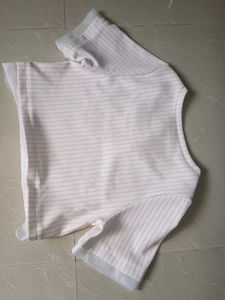 🇰🇷Cute Pink Striped Crop Top