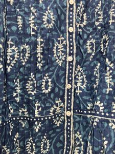 Siyahi Blue &amp; White Print Tunic