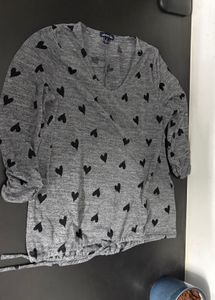 Cute Grey Heart Print Top