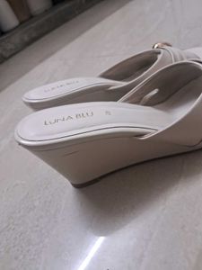 White Luna Blu Heels