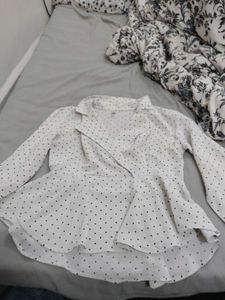Chic Polka Dot Peplum Top