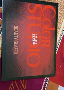 Eyeshadow Palette With 35 Different Shade