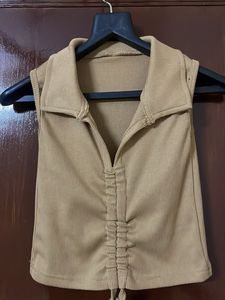 Stylish Ruched Sleeveless Top