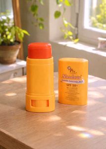 Fix Derma Shadow SPF 50+ Sunscreen Stick