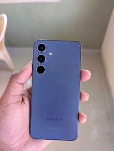 Samsung S24