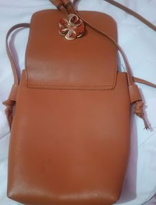Brown 🤎 Sling Bag🎇