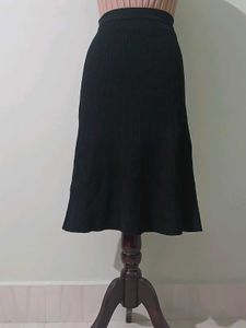 Black Ribbed Midi Skirt