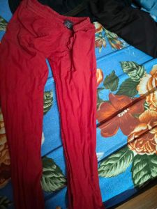 Comfortable Red laging and brown lagging