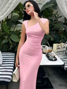 ✨Elegant pink ruched maxi dress✨