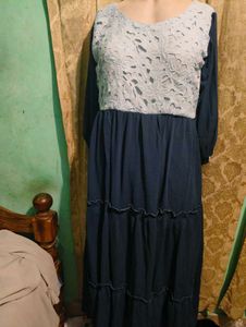 new Elegant Navy Blue Lace Gown