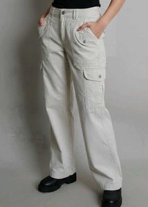 Unisex  , off-white baggy cargo