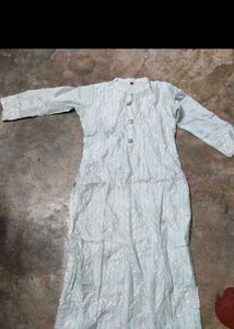 Elegant Mint Green Embroidered Kurta