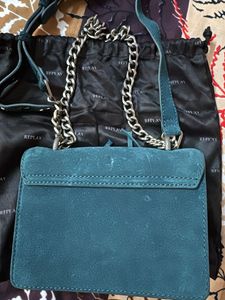 relay studded shoulder bag
