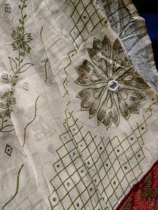 pure cotton Cream &amp; Gold Floral Print Saree