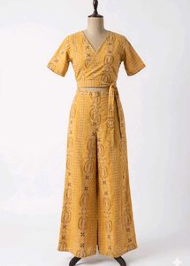 mustard yellow Co order set.