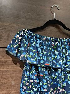 Off-Shoulder Floral Print Top