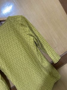 Chic Textured 3/4 Sleeve Top