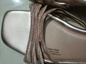 SALEZUDIO Rose Gold Heeled Sandals