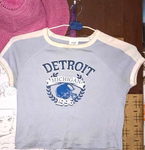 Detroit Michigan Graphic T-Shirt
