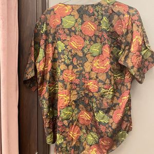 Vintage Floral Button-Up Top