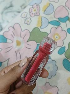 Mila Beaute Lipstick