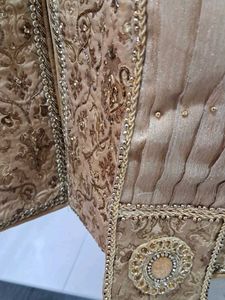 Embroidered Zari Sherwani Set