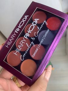 Hilary Rhoda Concealing And Contour Palette