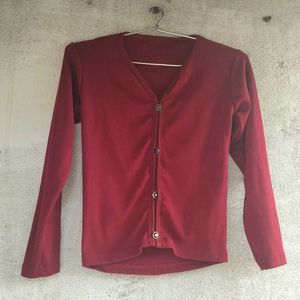 ruby red fitted top 🍒✧