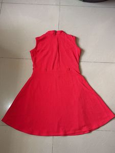 Elegant Red Sleeveless Dress with Sequins