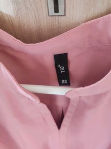 Chic Pink V-Neck Dress