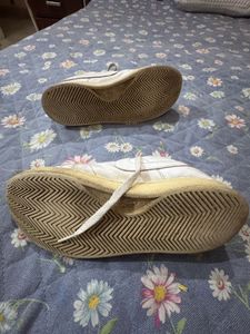 White Casual Sneakers