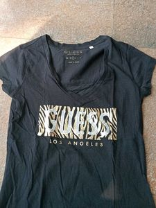 Guess V Neck Printed  T-shirt