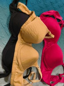Set of 3 padded Bras + 2 tube bra with free gift