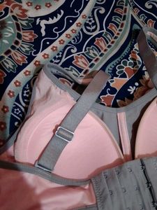 Comfortable Sports Bra 32_34