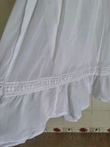 Elegant White Lace Trim Kurta