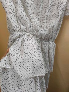 A y2k ruffle white polka dot sleeveless dress