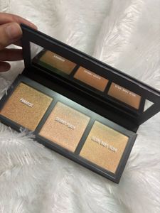 MAC Hyper Real Glow Palette