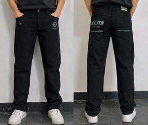 Men's Black Relaxed Jeans