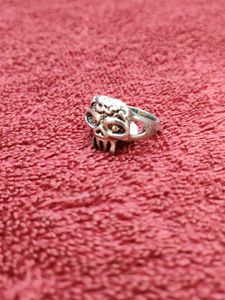 Skull Ring - Unique Design